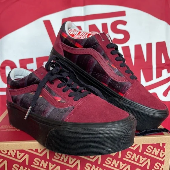 Vans Old Skool Stac
Velvet Plaid Port/Black
VNOA7Q5M02Y
WMNS Platforms - sneaker - Picture 5 of 16